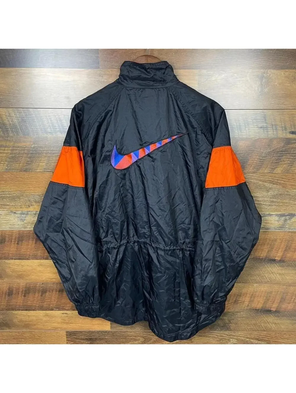Vintage 90s Nike Women’s Aztec Windbreaker Jacket Size Medium